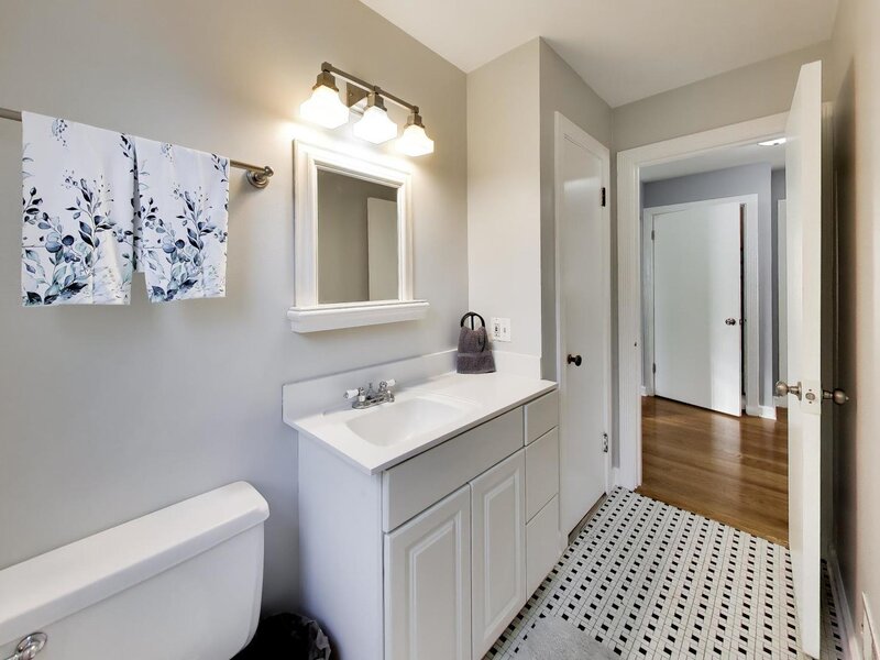 7710 W Peterson Avenue Chicago IL 60631