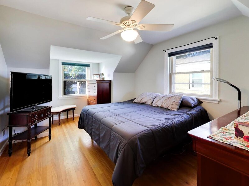 7710 W Peterson Avenue Chicago IL 60631