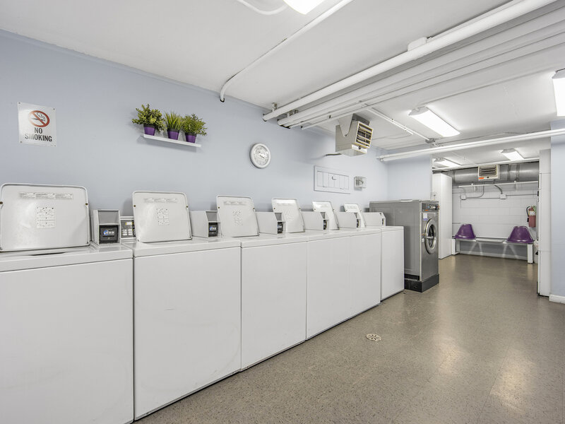 3110 N Sheridan Road Chicago IL 60657