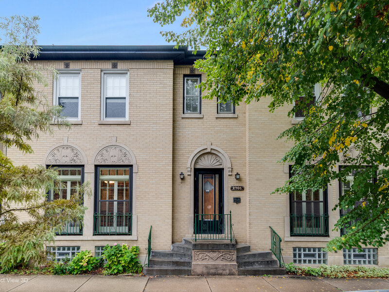 2701 W Farwell Avenue Chicago IL 60645