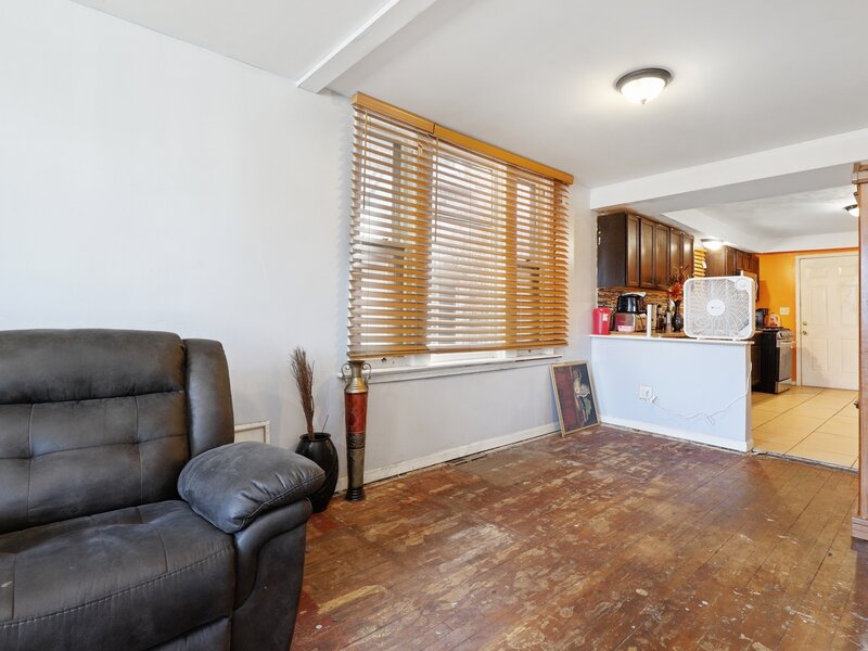 227 154th Place Calumet City IL 60409