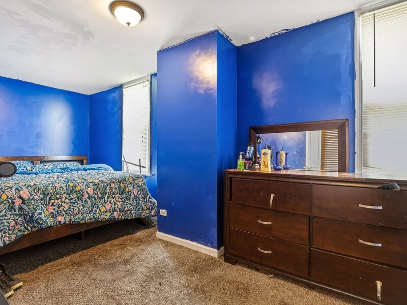 227 154th Place Calumet City IL 60409