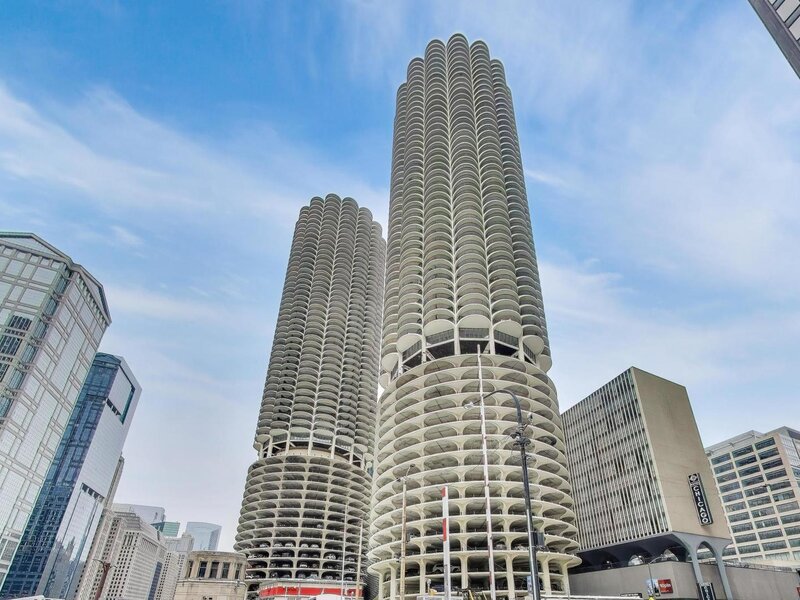 300 N State Street Chicago IL 60654
