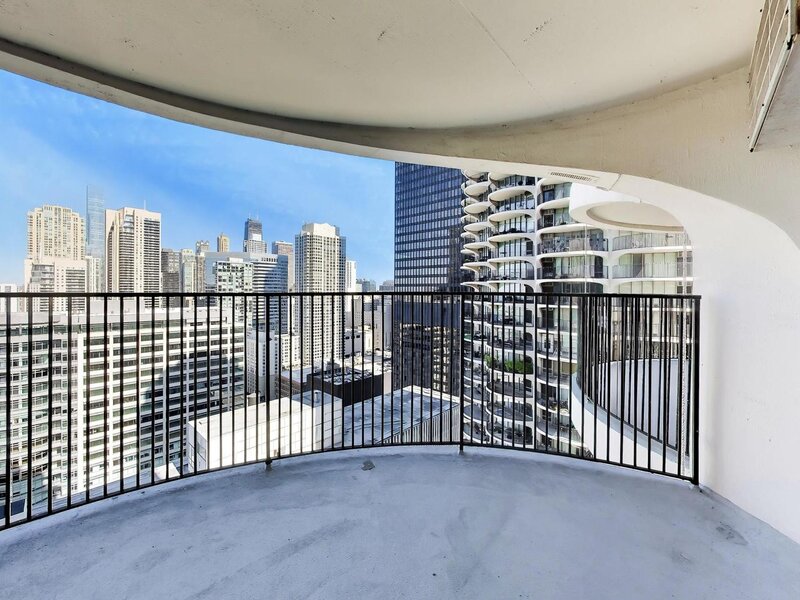 300 N State Street Chicago IL 60654