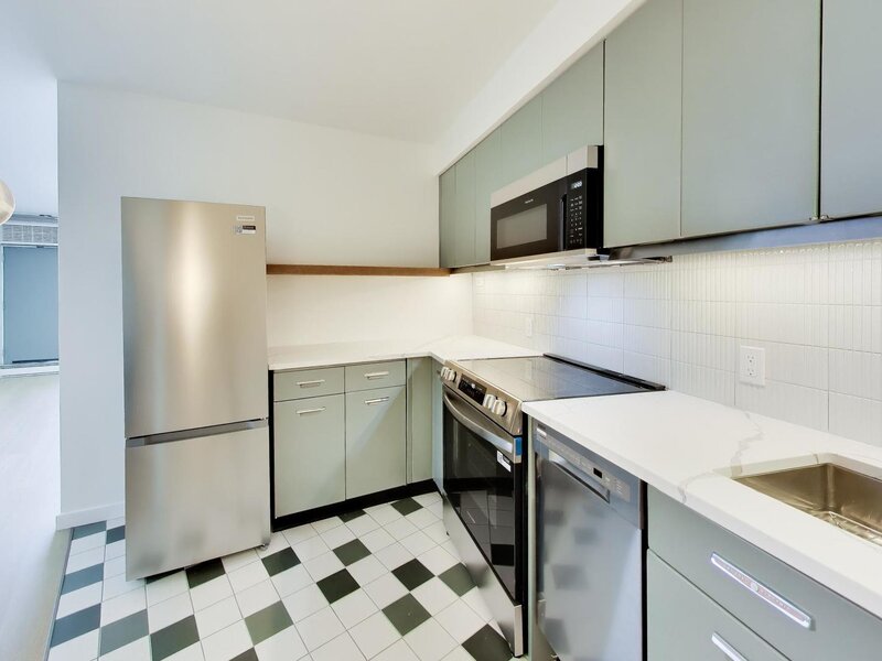 300 N State Street Chicago IL 60654