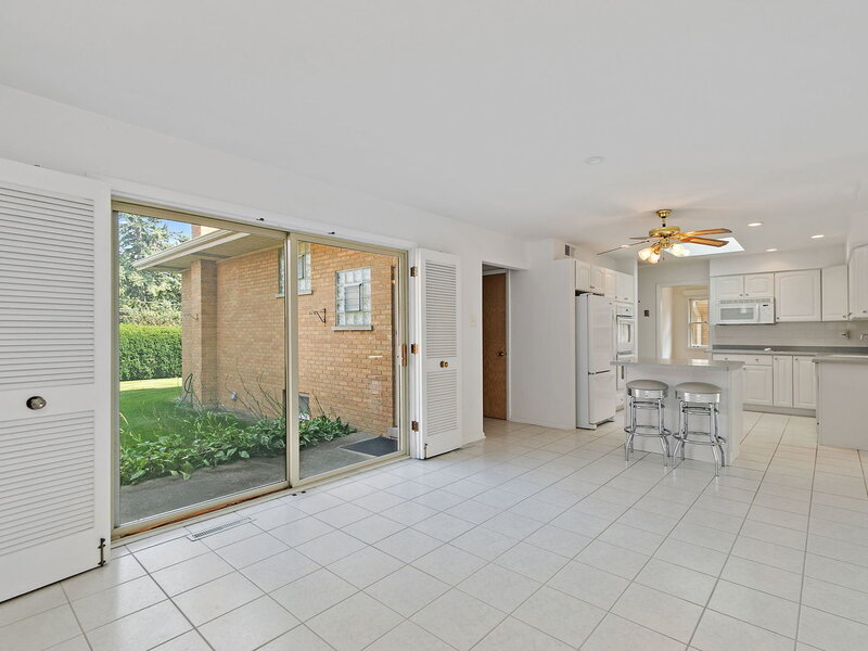 2831 Kensington Avenue Westchester IL 60154