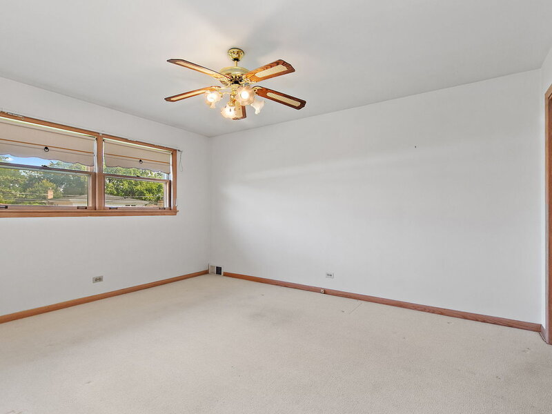 2831 Kensington Avenue Westchester IL 60154