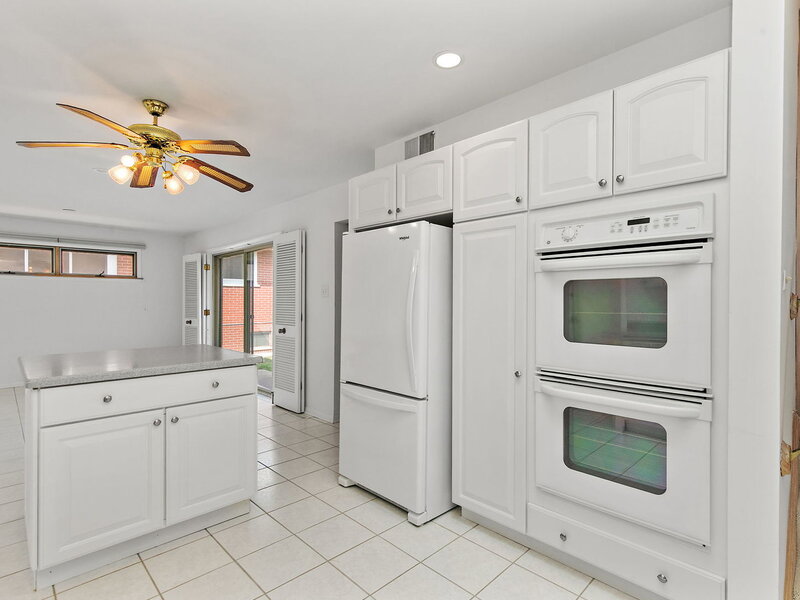 2831 Kensington Avenue Westchester IL 60154