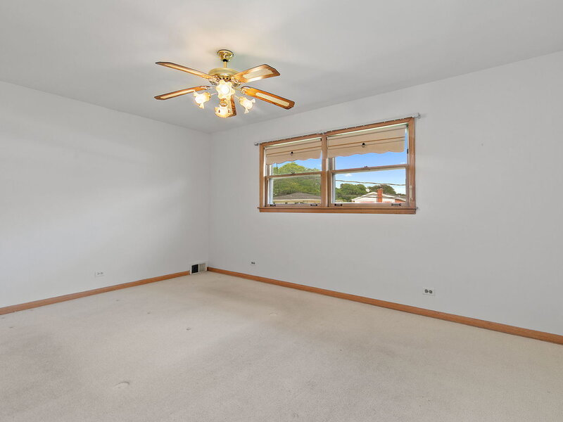 2831 Kensington Avenue Westchester IL 60154