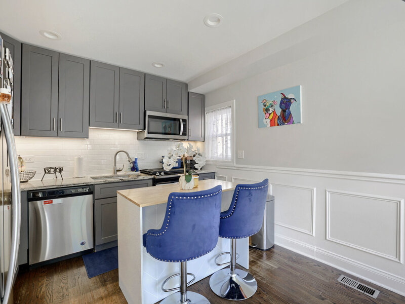 10956 S Saint Louis Avenue Chicago IL 60655