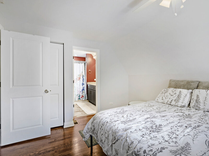 10956 S Saint Louis Avenue Chicago IL 60655