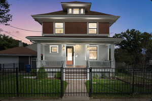 Photo of 122 S 5th Street St. Charles IL 60174
