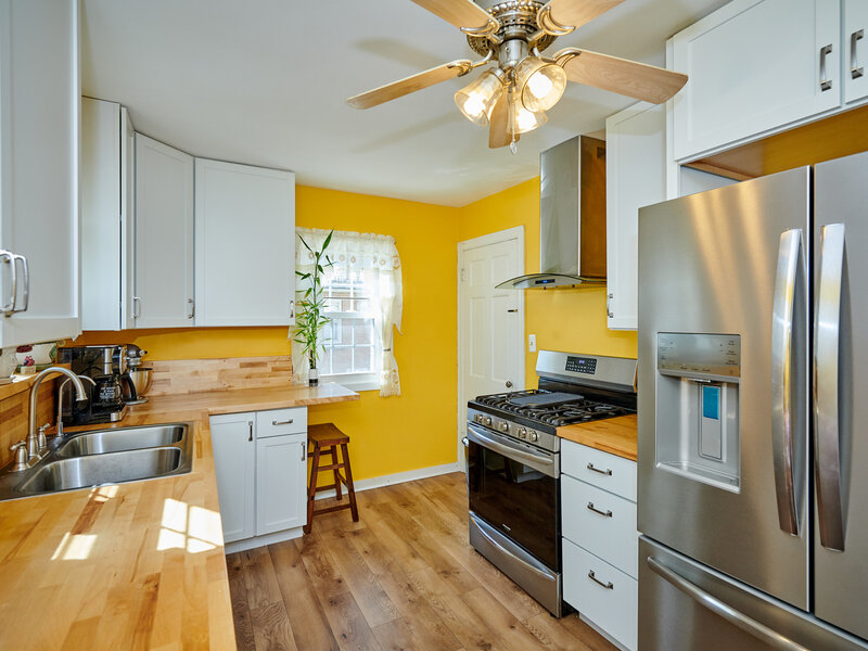 515 Preston Avenue Elgin IL 60120