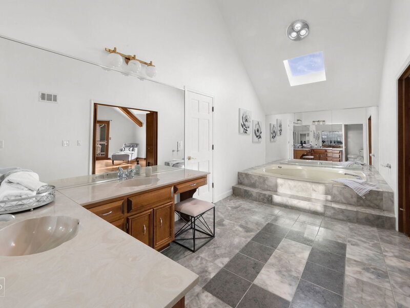 154 Saddle Brook Drive Oak Brook IL 60523