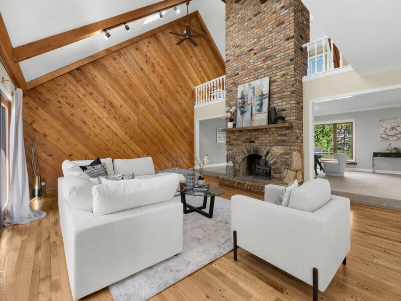 154 Saddle Brook Drive Oak Brook IL 60523