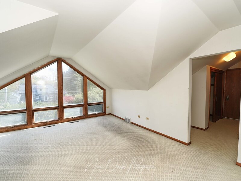 2323 N Sheridan Road Waukegan IL 60087