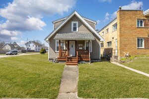 Photo of 1448 Hervey Avenue North Chicago IL 60064