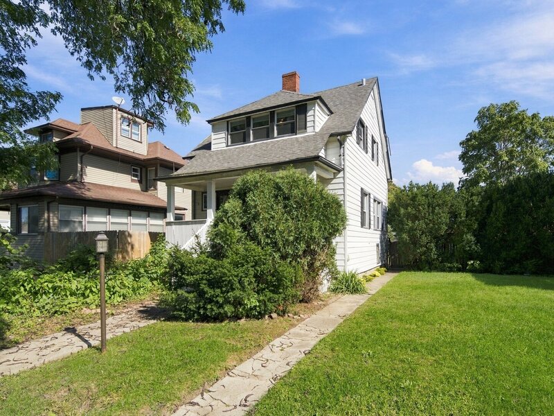 623 S 17th Avenue Maywood IL 60153