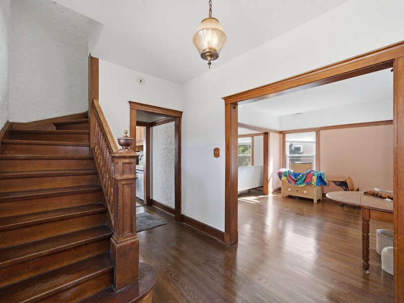 623 S 17th Avenue Maywood IL 60153