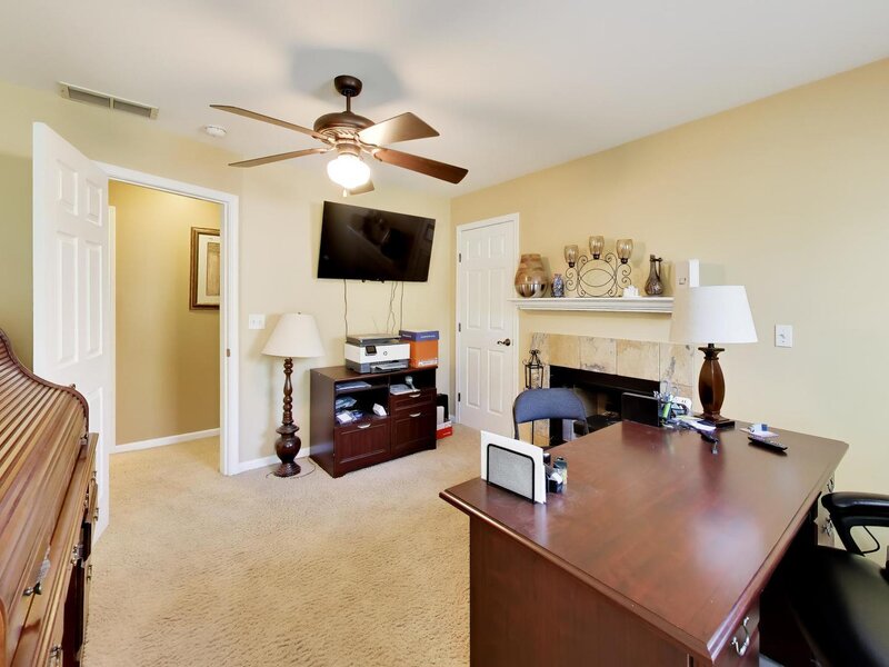 1454 Laurel Oak Drive Streamwood IL 60107