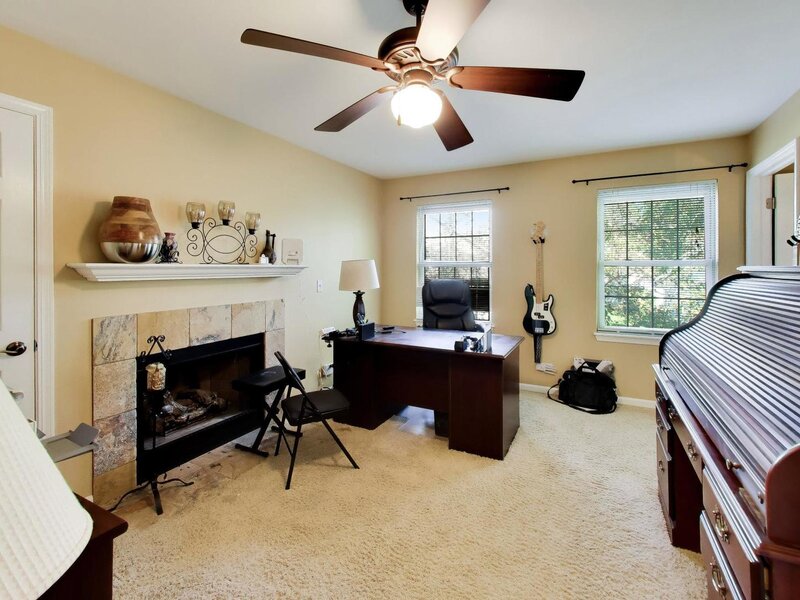 1454 Laurel Oak Drive Streamwood IL 60107
