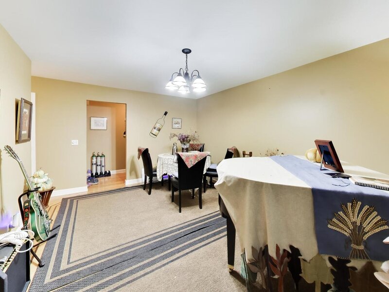 1454 Laurel Oak Drive Streamwood IL 60107