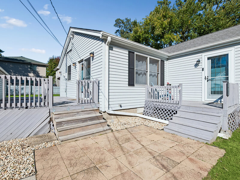 16132 Latrobe Avenue Oak Forest IL 60452
