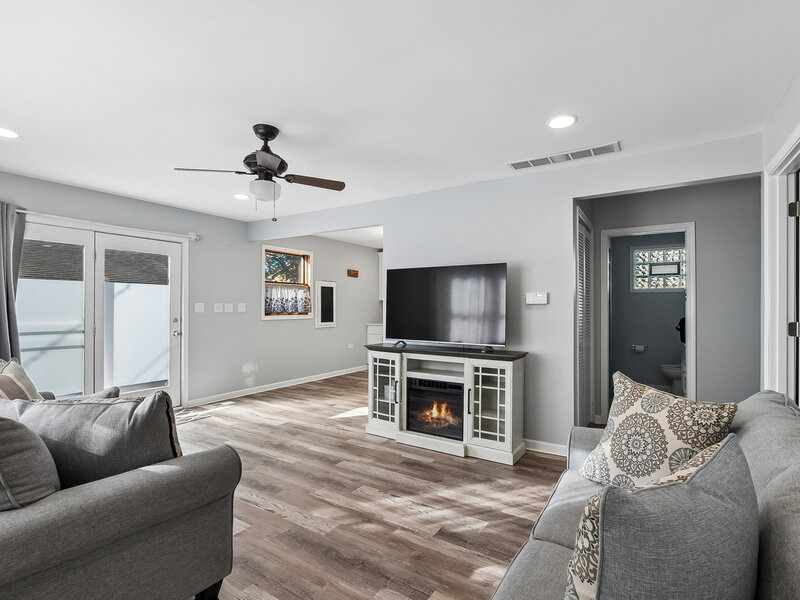 16132 Latrobe Avenue Oak Forest IL 60452