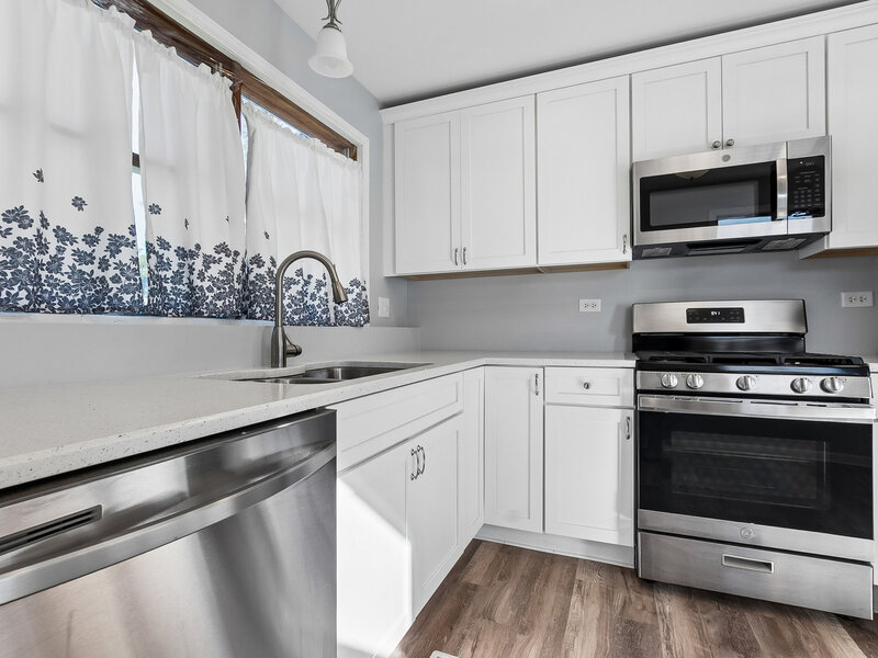 16132 Latrobe Avenue Oak Forest IL 60452