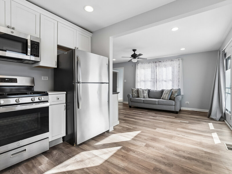 16132 Latrobe Avenue Oak Forest IL 60452