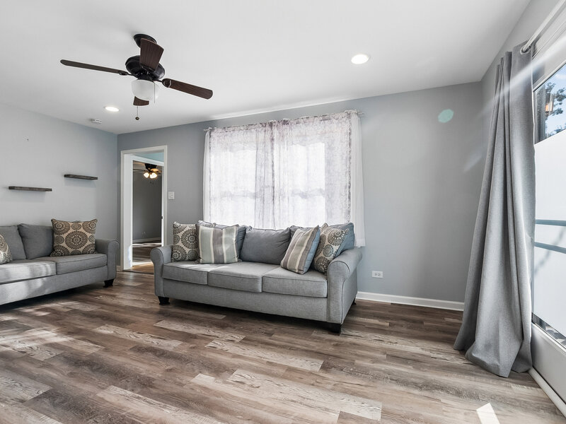 16132 Latrobe Avenue Oak Forest IL 60452