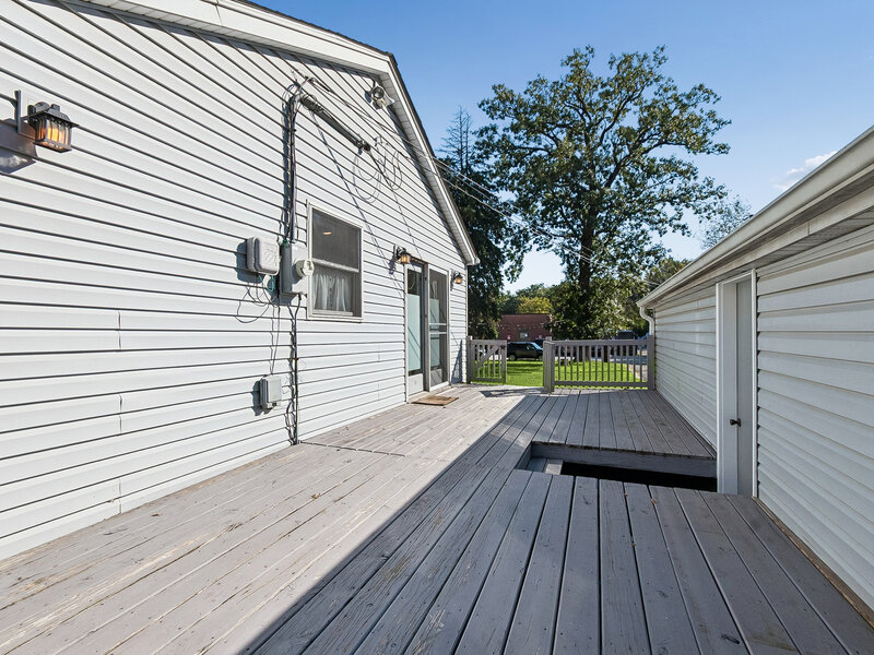 16132 Latrobe Avenue Oak Forest IL 60452