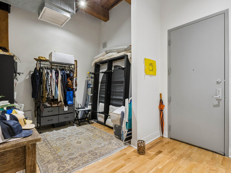 770 W Gladys Avenue Chicago IL 60661