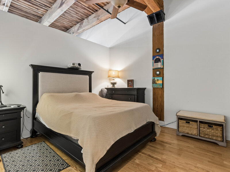 770 W Gladys Avenue Chicago IL 60661