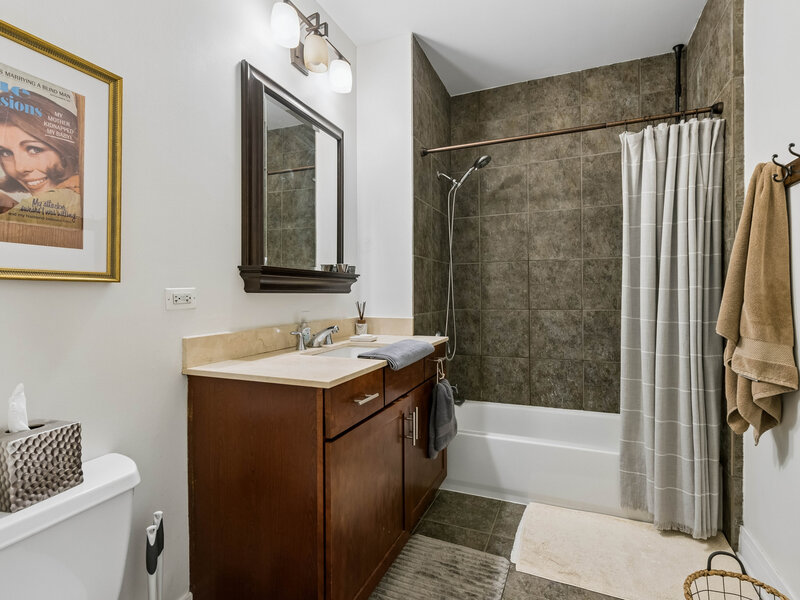 770 W Gladys Avenue Chicago IL 60661