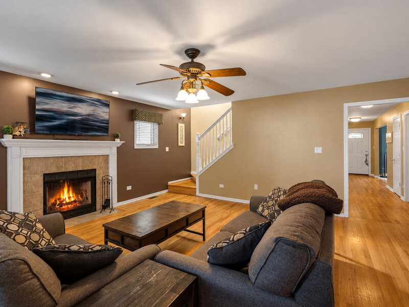 5828 W 90th Street Oak Lawn IL 60453