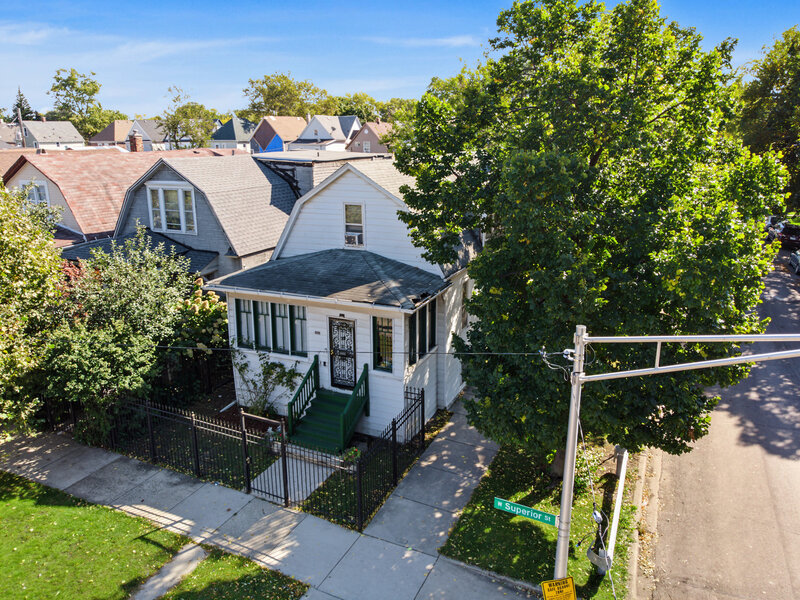 5057 W Superior Street Chicago IL 60644