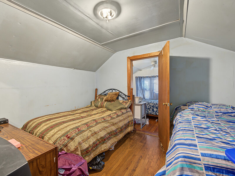 5057 W Superior Street Chicago IL 60644