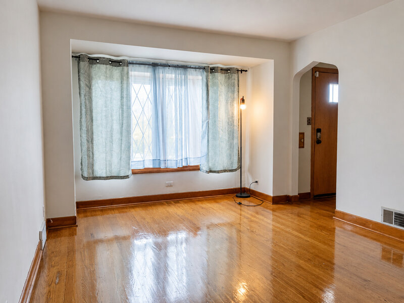 5155 S Kenneth Avenue Chicago IL 60632
