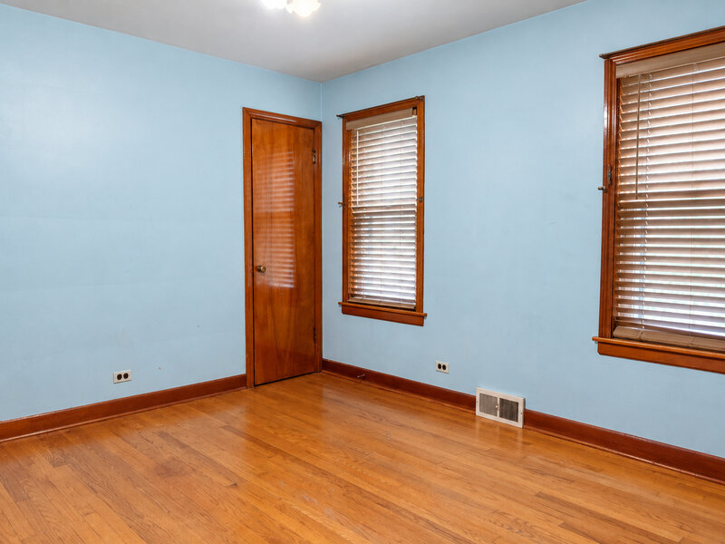 5155 S Kenneth Avenue Chicago IL 60632