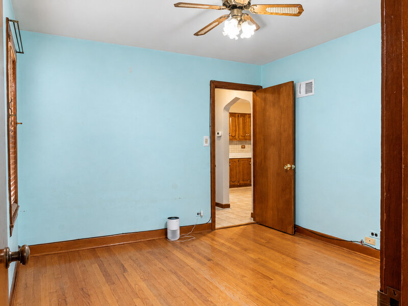 5155 S Kenneth Avenue Chicago IL 60632