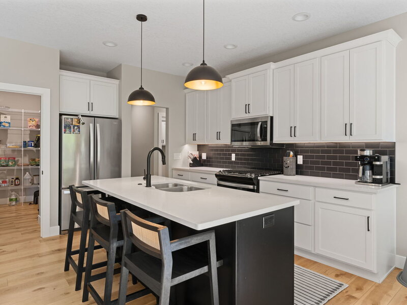 4915 Willow Circle Davenport IA 52806