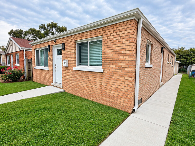 14733 Maplewood Avenue Harvey IL 60426