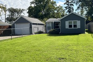 Photo of 242 29th Avenue East Moline IL 61244