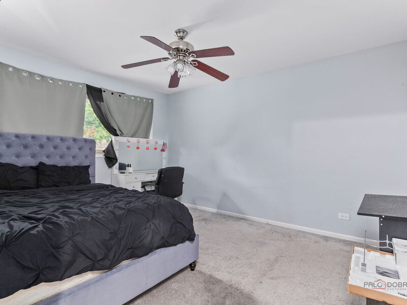 377 E Forest Knoll Drive Palatine IL 60074