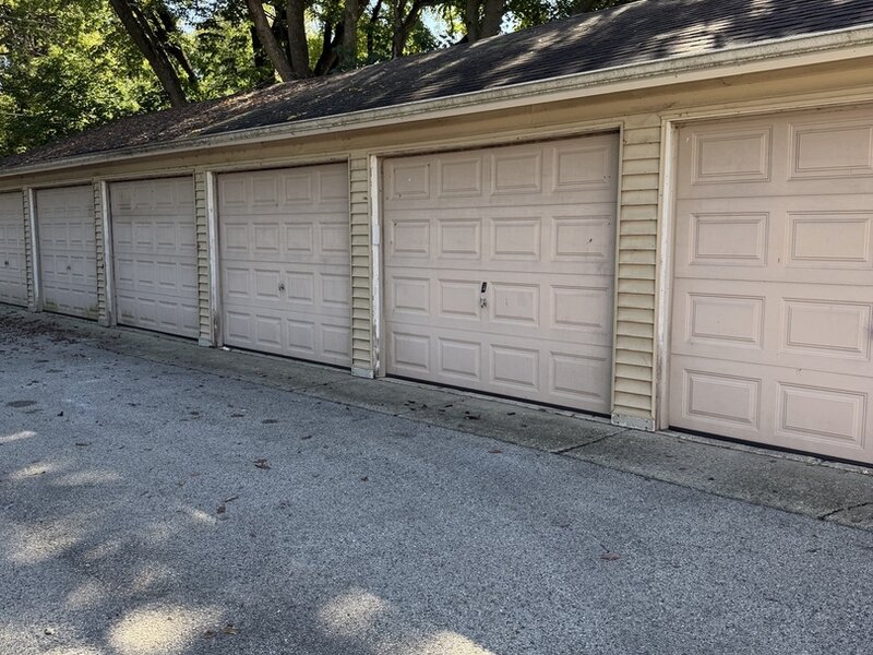 91 Edison Court Fox Lake IL 60020