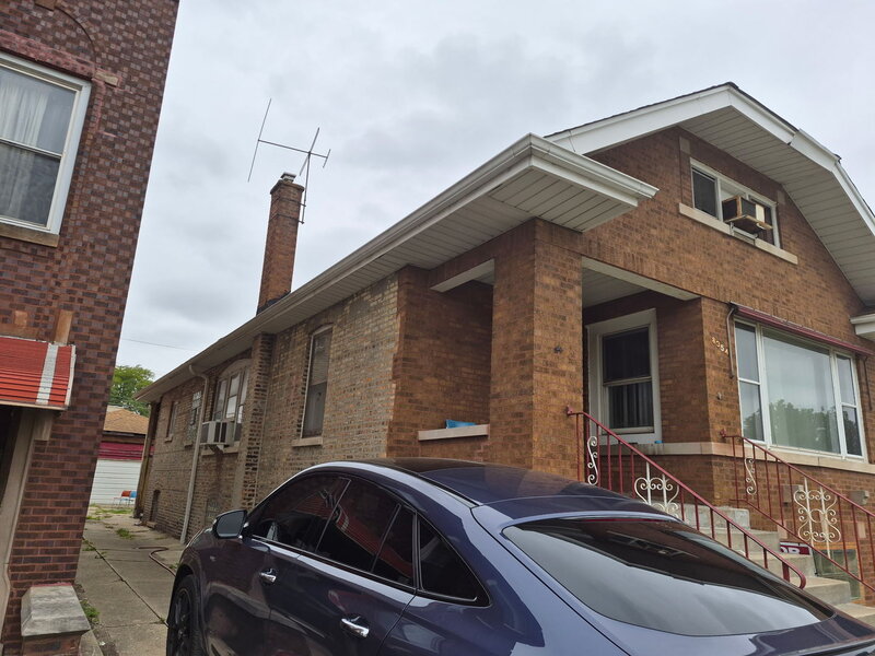 8354 S Throop Street Chicago IL 60620