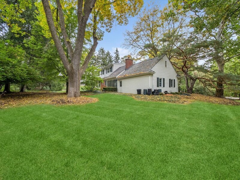 270 Kimberly Road North Barrington IL 60010