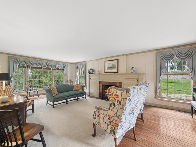270 Kimberly Road North Barrington IL 60010