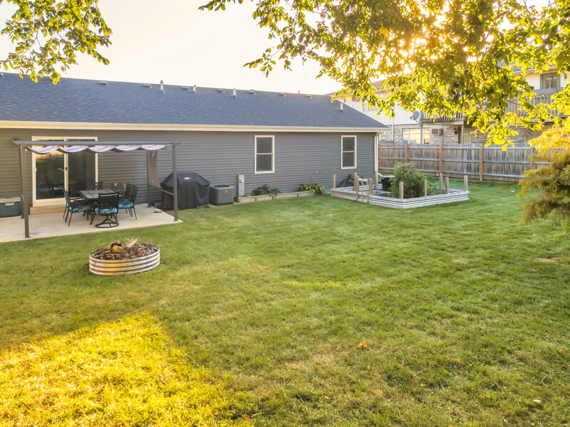 123 E First Street Manteno IL 60950